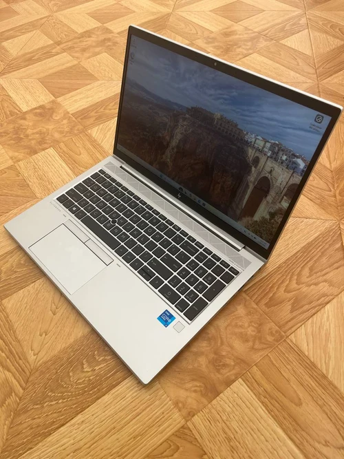 HP EliteBook 850 G8