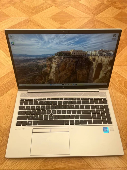 HP EliteBook 850 G8